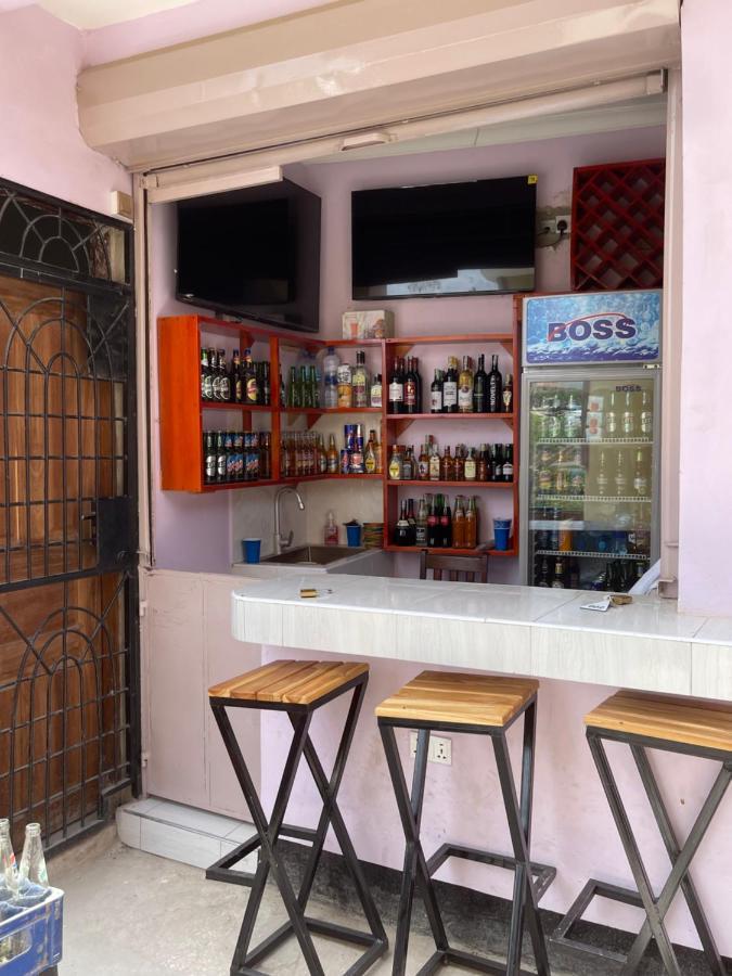 Moments Park Motel Dar es Salaam Exterior foto
